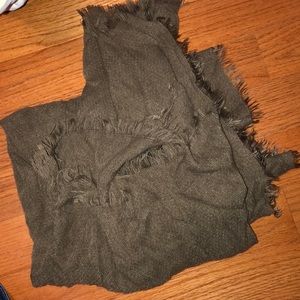 Extremely soft scarf